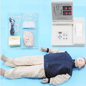 How can fully automated computerized CPR simulators improve their first aid skills?
